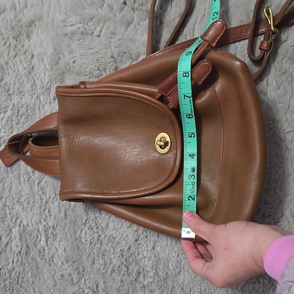 Vintage mini Coach turn lock backpack - Picture 12 of 13